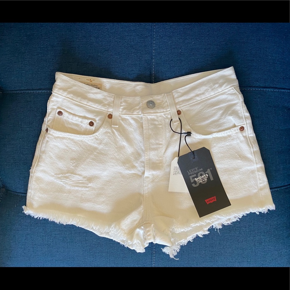 501 Levi’s Short in Pearly White